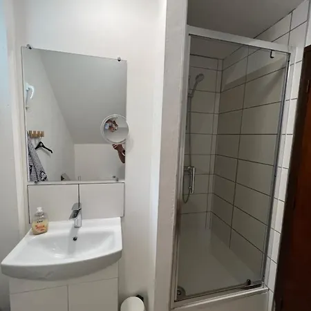 Le Hameau De Campan בקתה